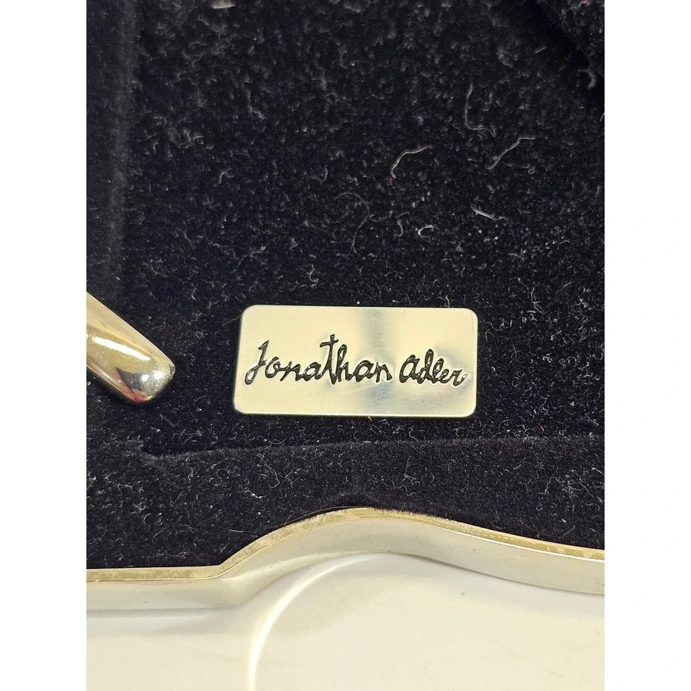 Jonathan Adler Queen Anne Red Enamel Photo Frame Silver Trim Tabletop Decor 8x6